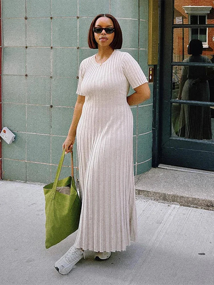 Knitted Women Long Dress Short Sleeve Pleated Lady Dresses 2024 Fashion Spring Summer Hip Package O Neck Female Vestidos